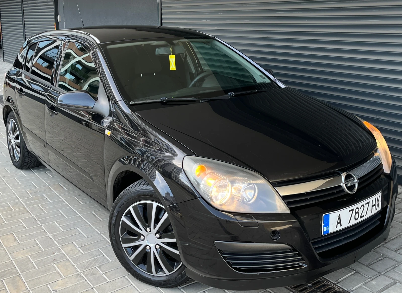 Opel Astra 1.9CDTI/101/6-СК, снимка 9 - Автомобили и джипове - 56719343