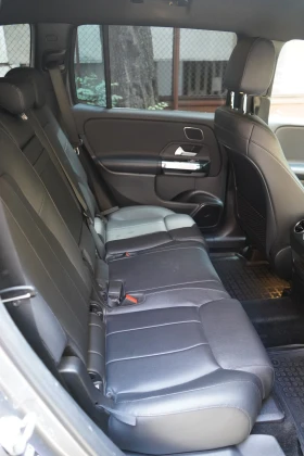 Mercedes-Benz GLB 220 Mercedes GLB 220d 4MATIC / Burmester / 360  / LED , снимка 7