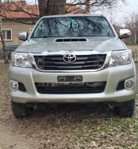 Toyota Hilux, снимка 1