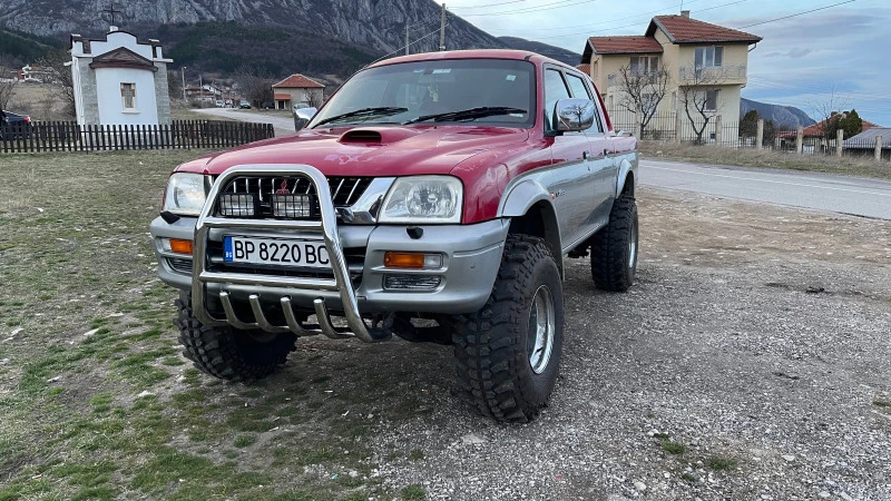 Mitsubishi L200, снимка 1 - Автомобили и джипове - 44447042