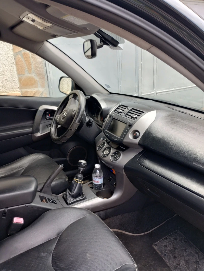 Toyota Rav4, снимка 4 - Автомобили и джипове - 46461061