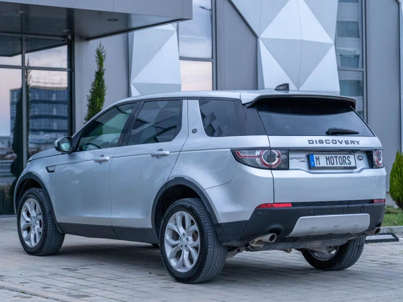 Land Rover Discovery Sport 180 кс Distronic, снимка 5 - Автомобили и джипове - 52651764