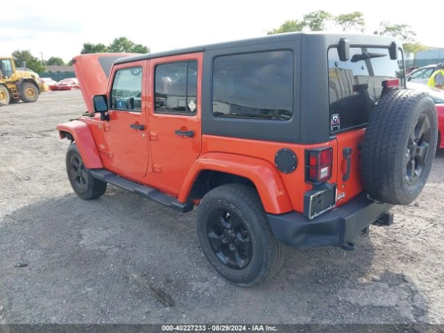 Jeep Wrangler UNLIMITED SAHARA, снимка 3 - Автомобили и джипове - 47400388