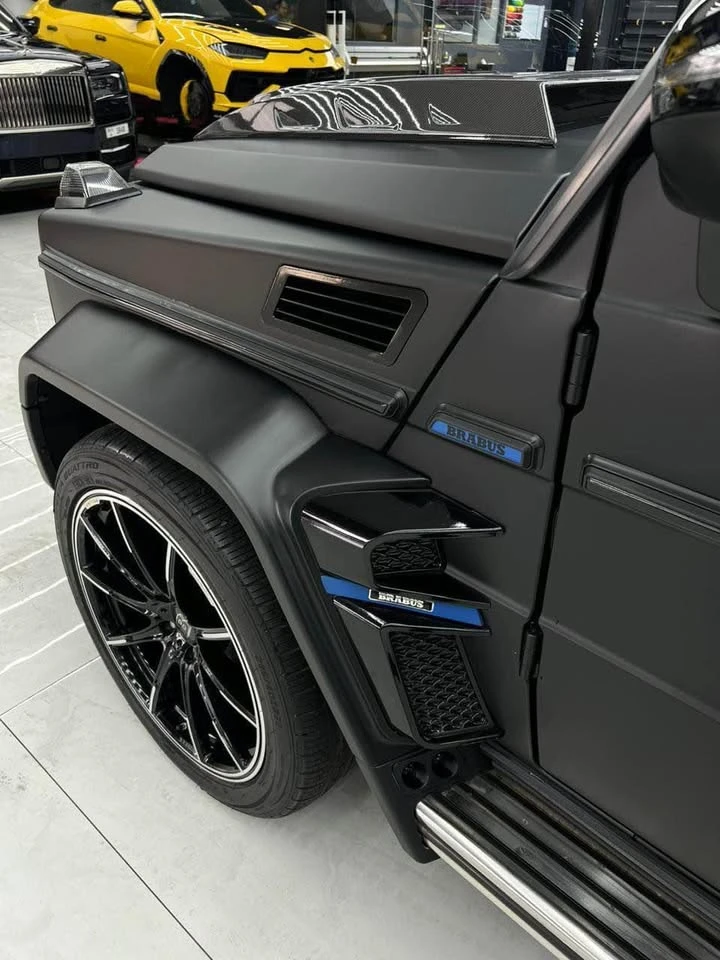 Mercedes-Benz G 63 AMG Brabus body kit - изображение 2