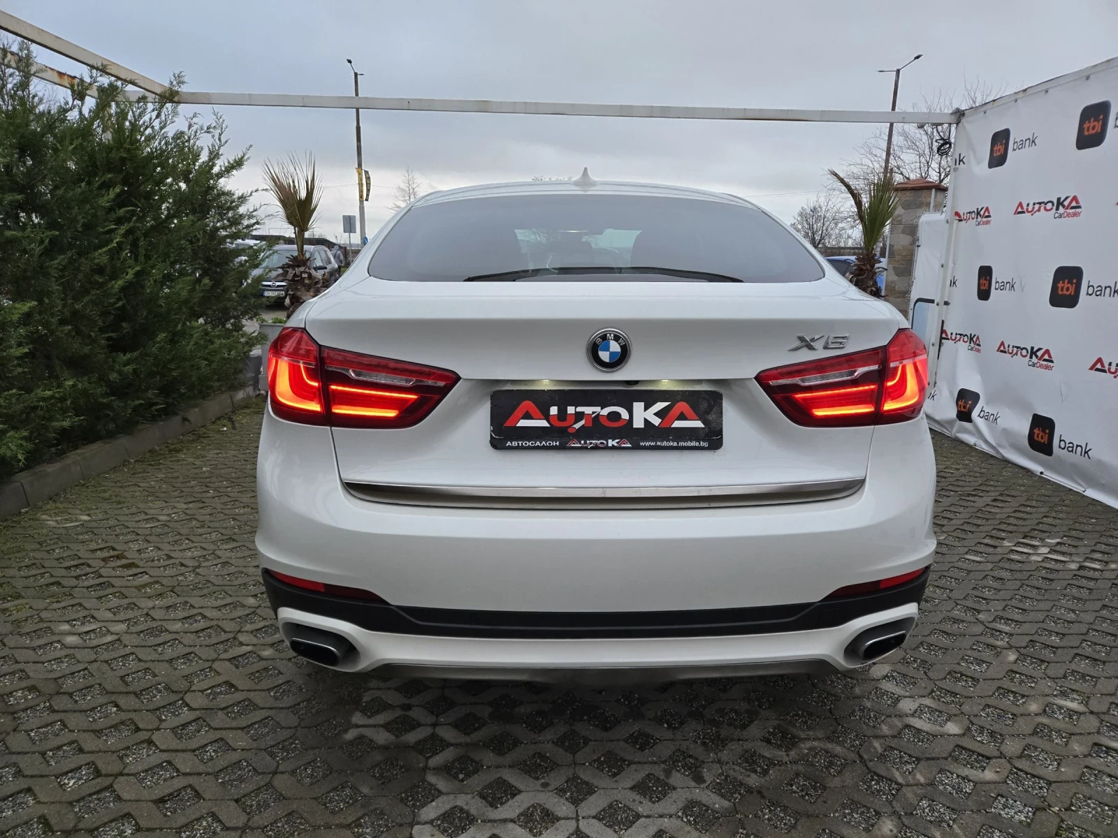 BMW X6 3.0D-313кс/128.000км/HUD/360/H&K/KEYLESS - изображение 4