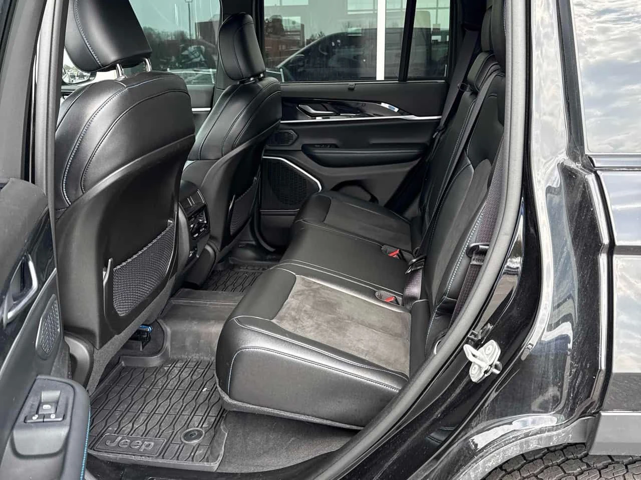 Jeep Grand cherokee * Trailhawk * CARFAX * ЦЕНА ДО БГ, снимка 15 - Автомобили и джипове - 53998899