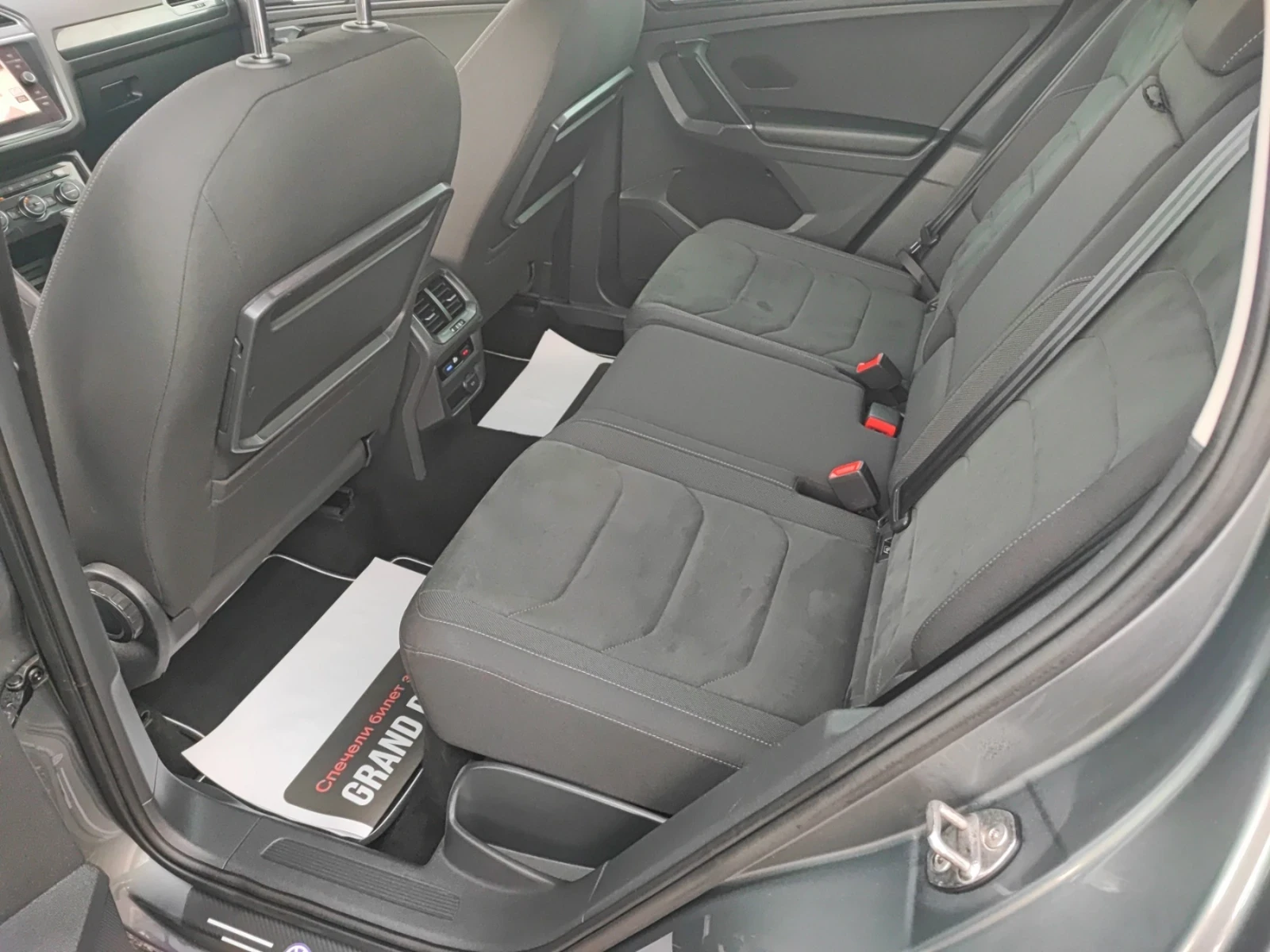 VW Tiguan 4X4 190KC, снимка 14 - Автомобили и джипове - 54125893