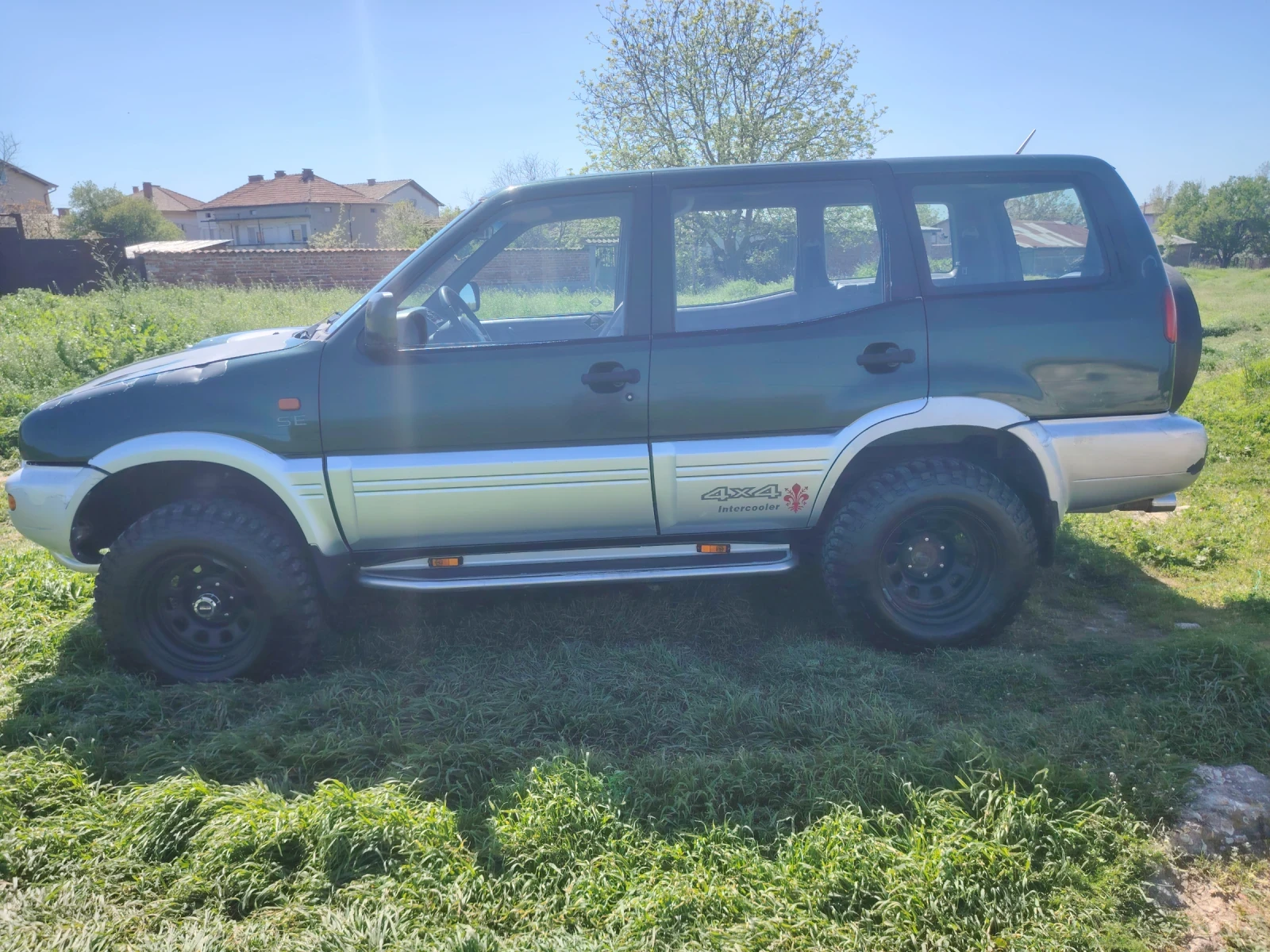 Nissan Terrano 2.7 TDI, снимка 5 - Автомобили и джипове - 54154363