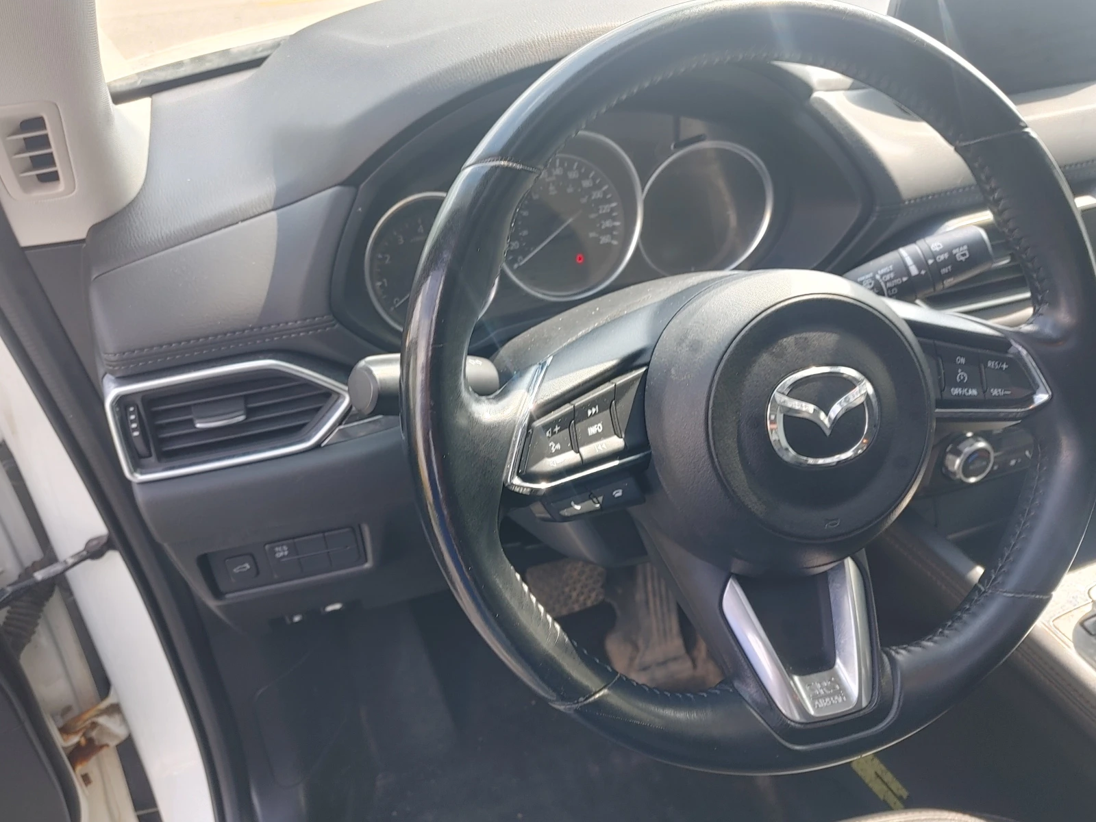 Mazda CX-5 Grand Touring AWD АвтоКредит  (ЦЕНА ДО БГ), снимка 4 - Автомобили и джипове - 54784123