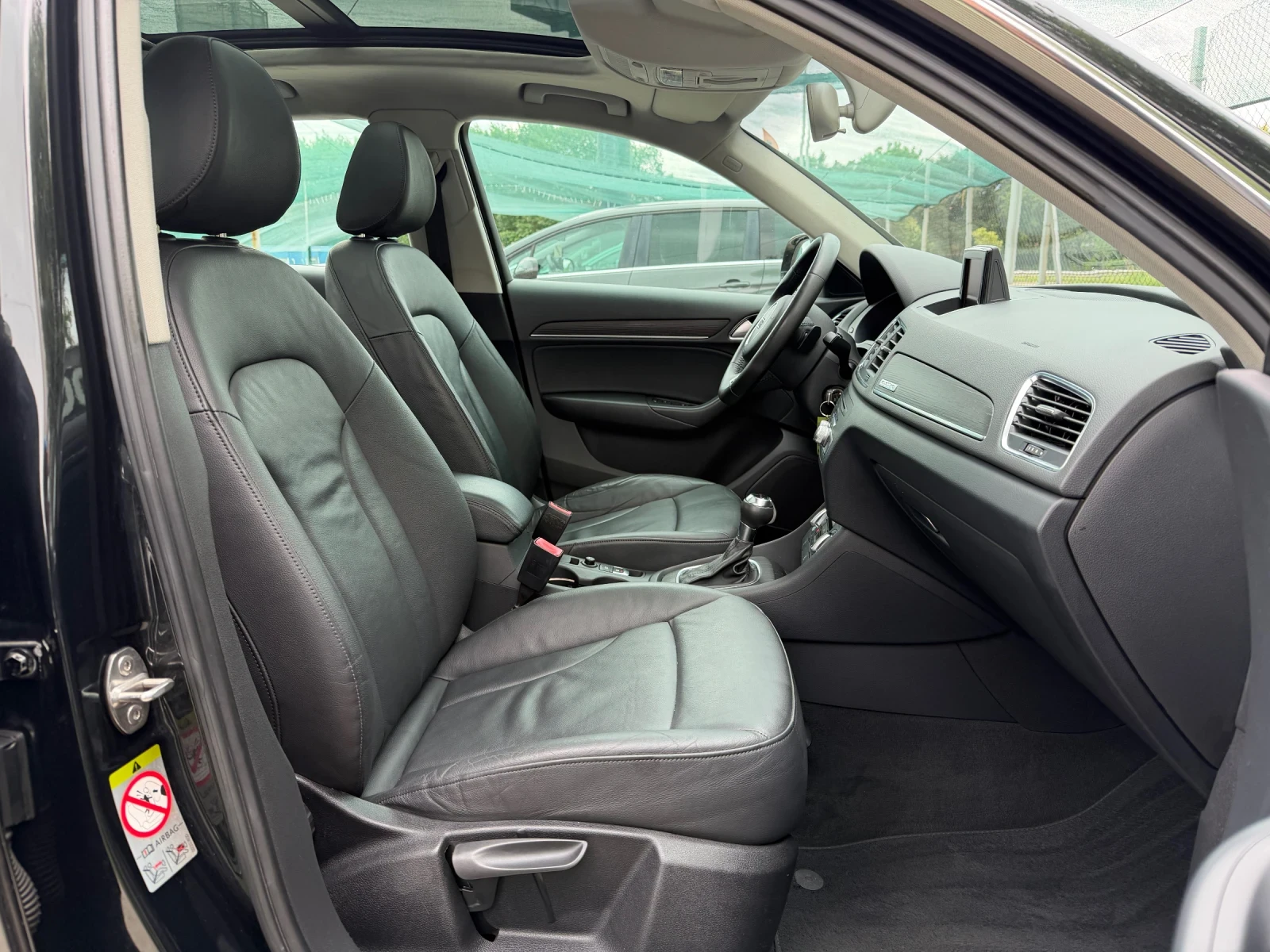 Audi Q3 2.0TDI Quattro S-Tronic Led, снимка 9 - Автомобили и джипове - 54882612