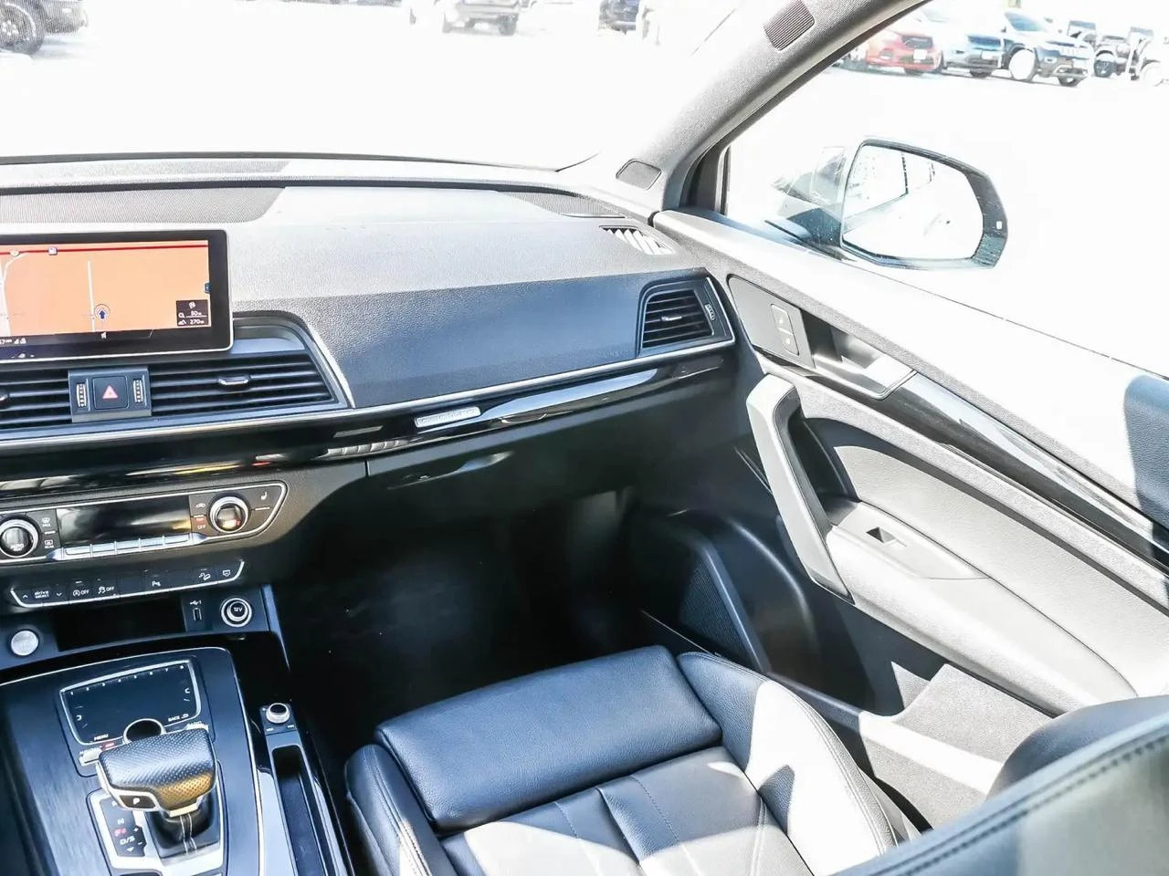 Audi Q5 45 Tehnik* B&O* S-line* 360* Distronic* Carplay, снимка 8 - Автомобили и джипове - 55000761