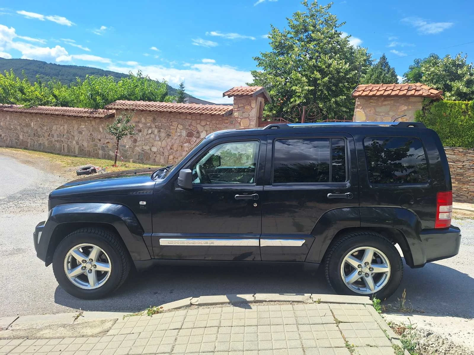 Jeep Cherokee 2.8CRDI-08гАвтом, снимка 5 - Автомобили и джипове - 55261653