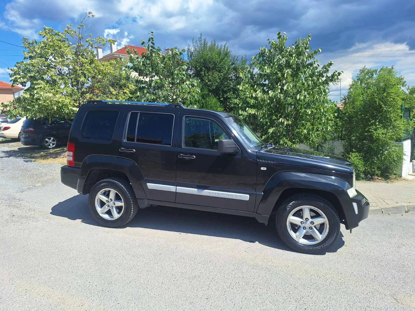 Jeep Cherokee 2.8CRDI-08гАвтом, снимка 14 - Автомобили и джипове - 55261653