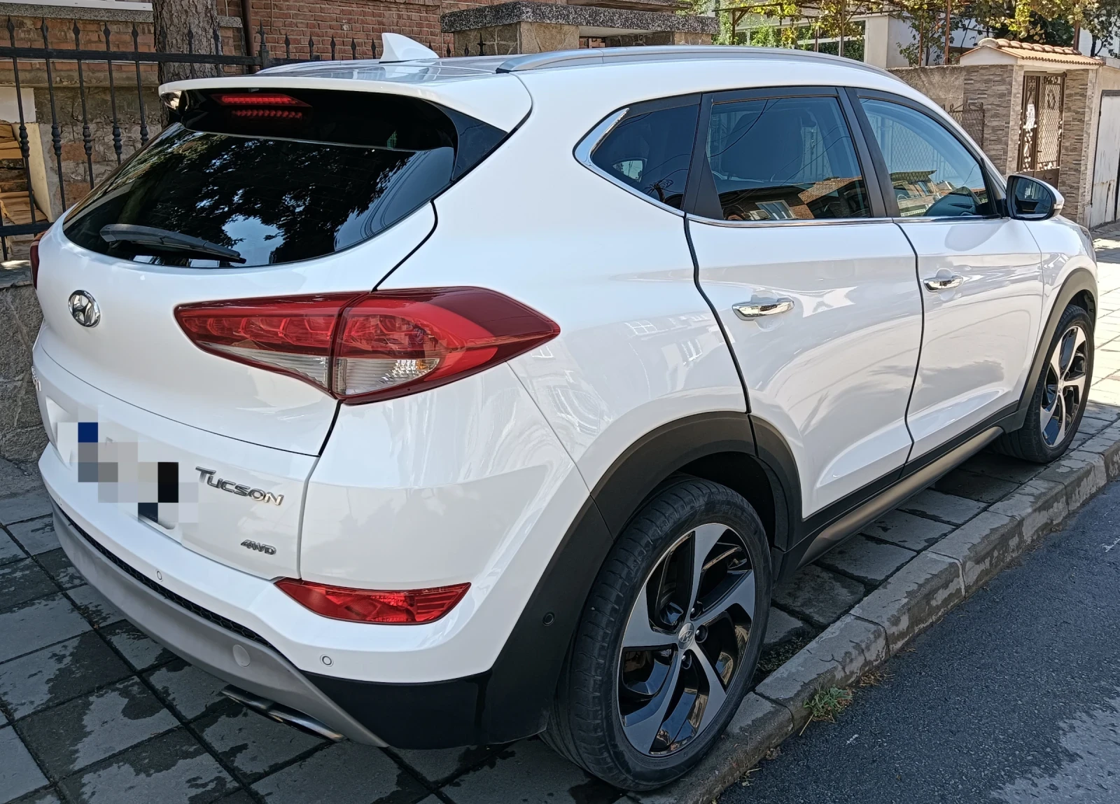 Hyundai Tucson 1.6 T-GDI , снимка 4 - Автомобили и джипове - 55727288