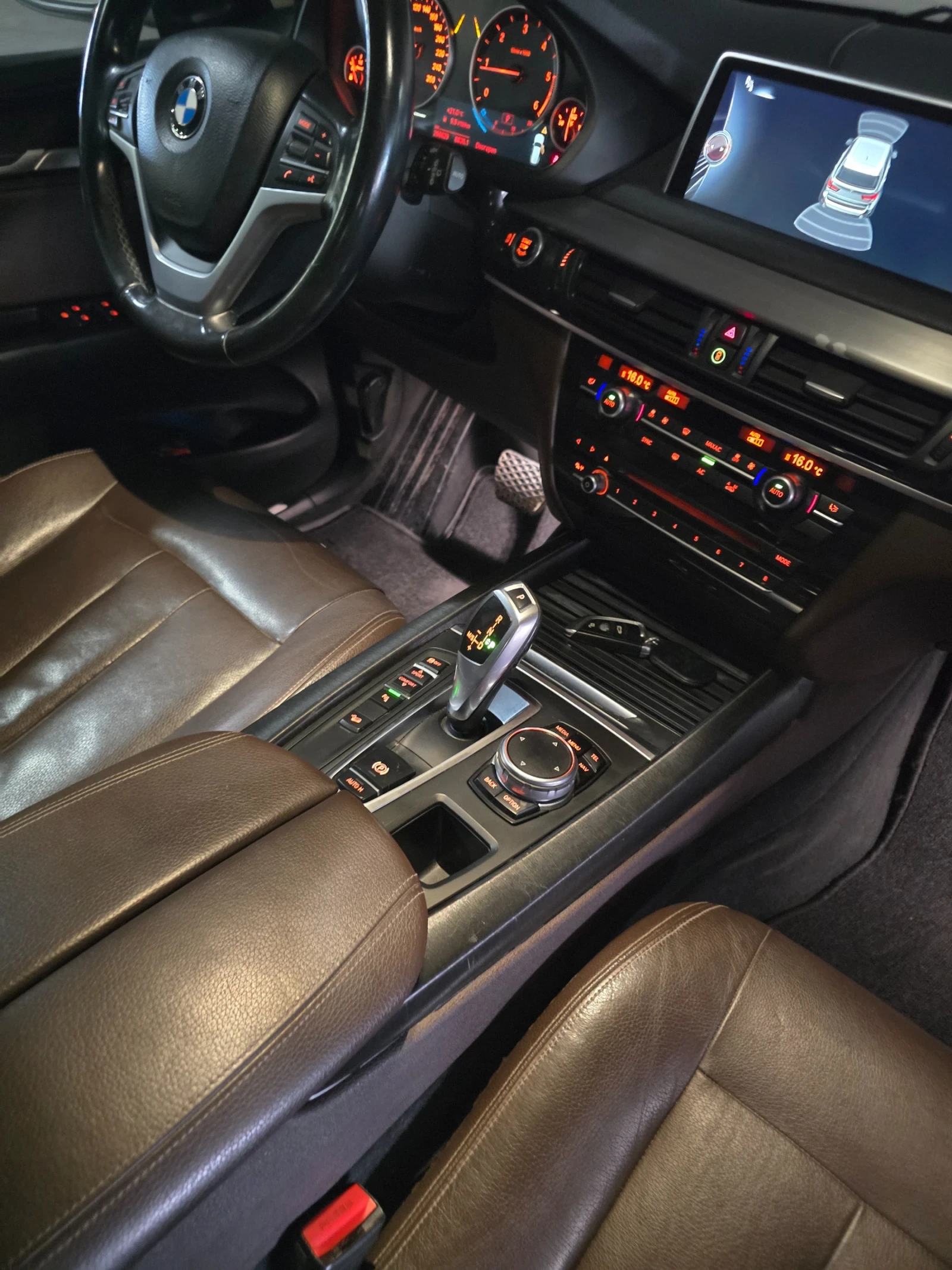 BMW X5 XDrive 25d F15, снимка 12 - Автомобили и джипове - 55780024