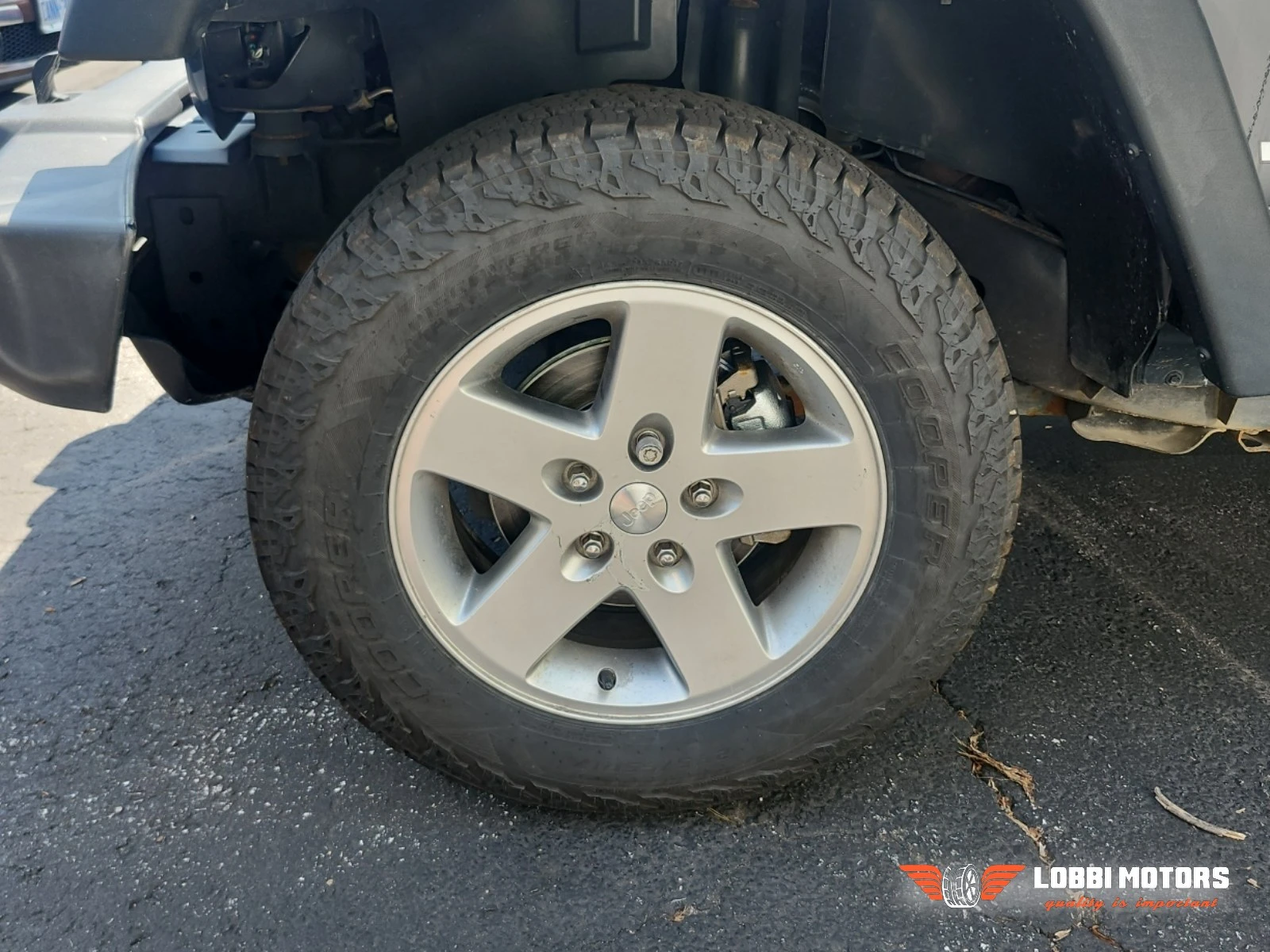 Jeep Wrangler, снимка 4 - Автомобили и джипове - 55955738
