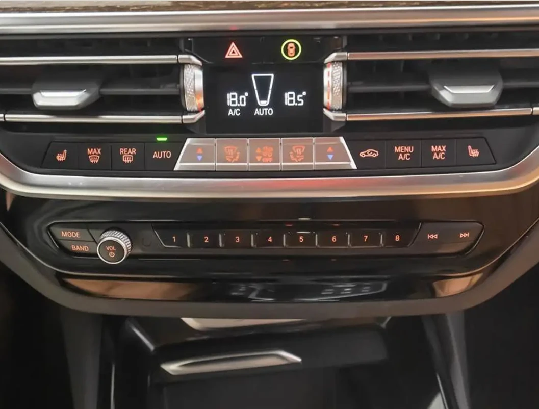 BMW X3 XDRIVE | HYBRID | FACE | APPLE CARPLAY, снимка 15 - Автомобили и джипове - 55992049