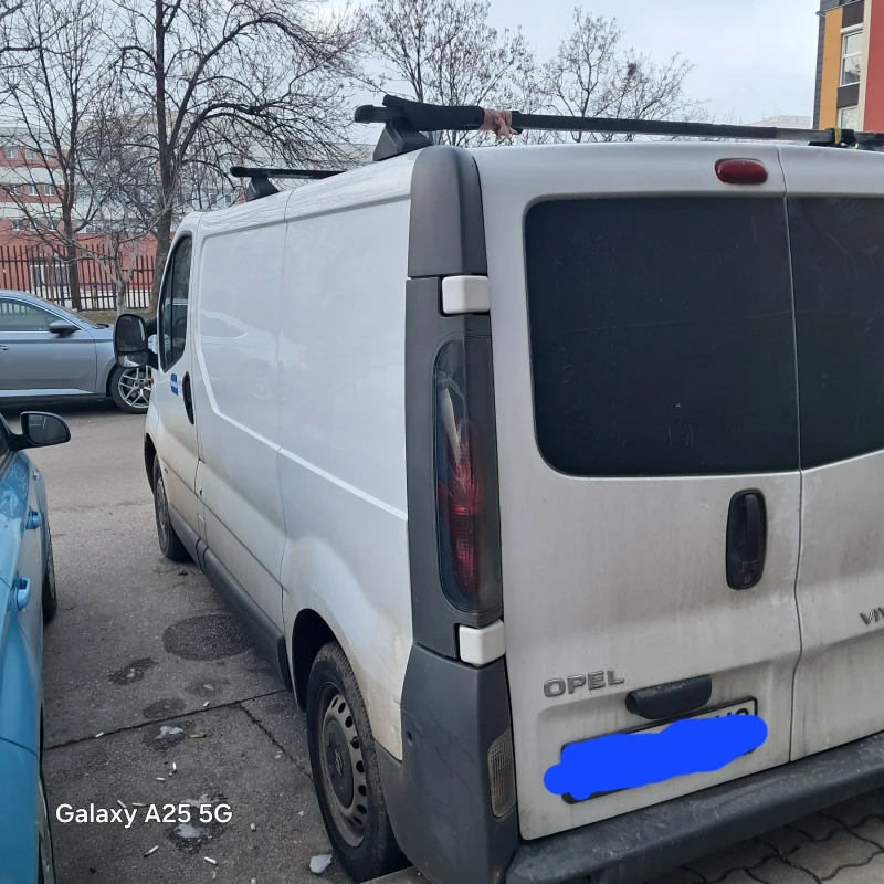 Opel Vivaro, снимка 5 - Бусове и автобуси - 48622035