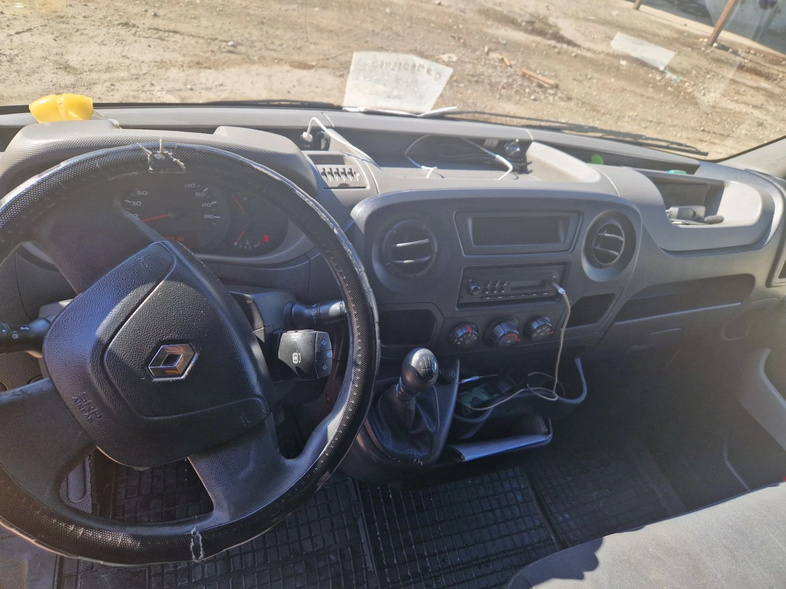 Renault Master 2, 3 DCI  - изображение 3