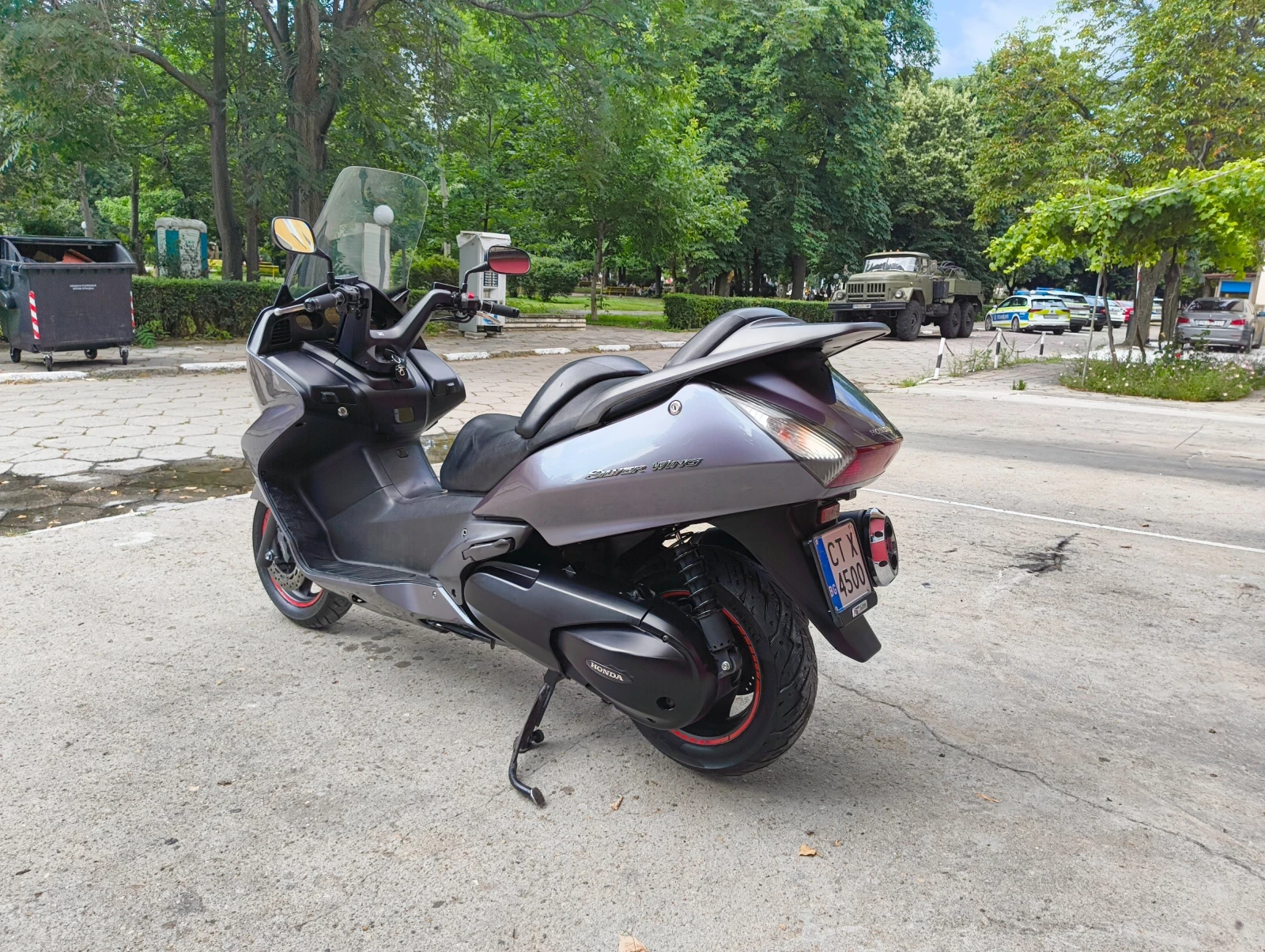 Honda Silver Wing, снимка 3 - Мотоциклети и мототехника - 54578165