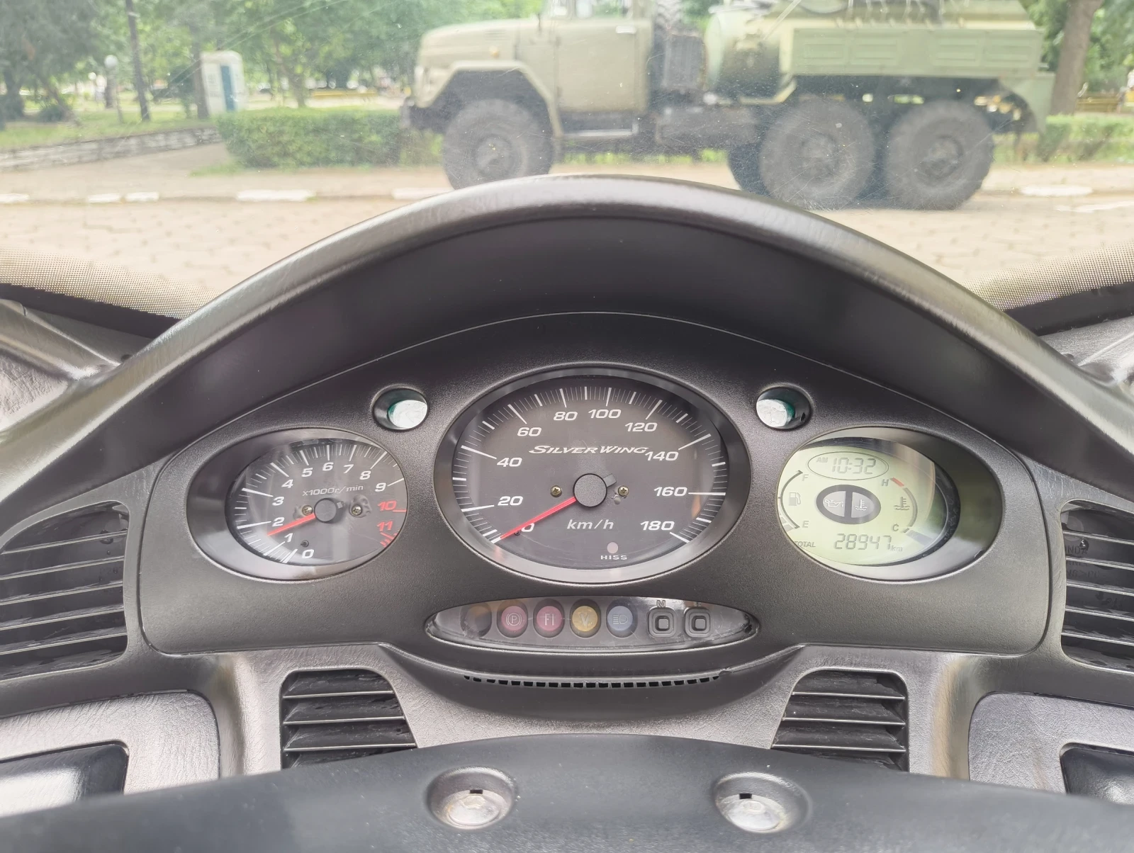 Honda Silver Wing, снимка 9 - Мотоциклети и мототехника - 54578165