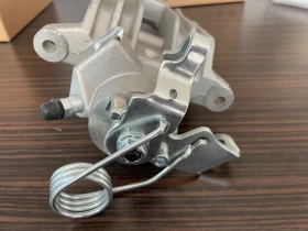 Спирачни апарати Audi A3 Golf 4 Seat Skoda, снимка 11