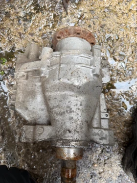 VW T-ROC AUDI Skoda SEAT 2018г раздатка 4x4 за автоматична скоростна кутия 331750245, снимка 1