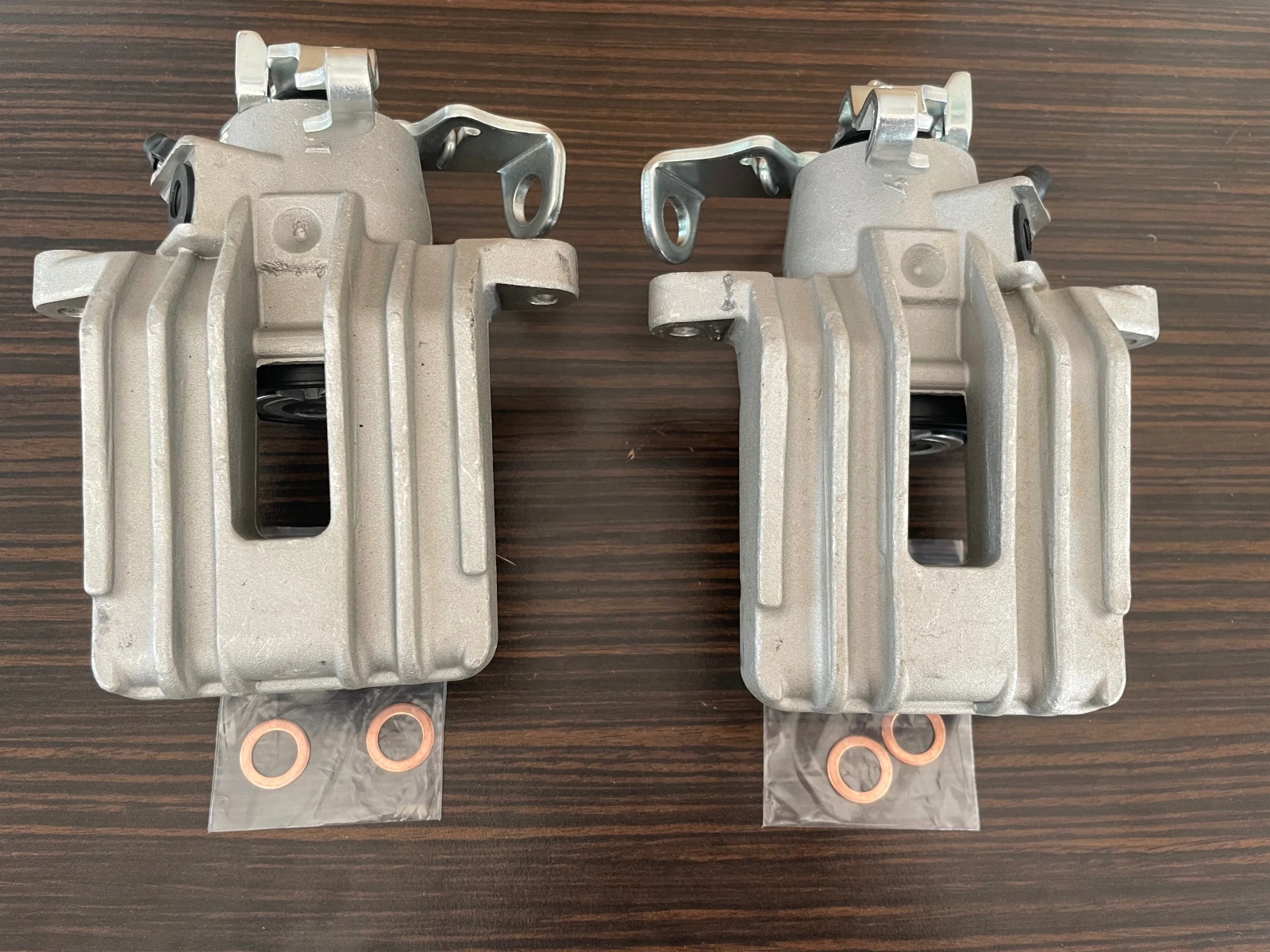 Спирачни апарати Audi A3 Golf 4 Seat Skoda, снимка 6 - Части - 50801441