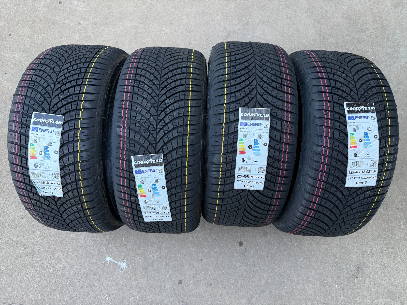 Гуми Всесезонни 225/40R18