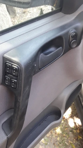 Opel Astra 1.6i, снимка 12