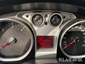 Ford Focus Van 1, 6 TDSI, снимка 13