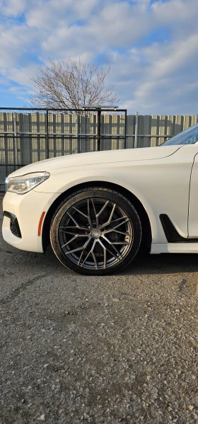 BMW 750 750xi Long, снимка 4