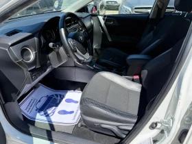 Toyota Auris 1.8 HYBRID - 99к.с., снимка 9