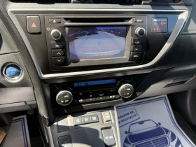 Toyota Auris 1.8 HYBRID - 99к.с., снимка 15