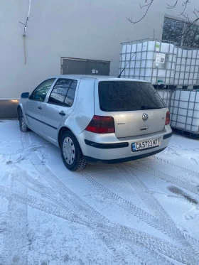 VW Golf 1.6 Газ , снимка 10