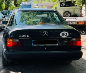  Mercedes-Benz 124