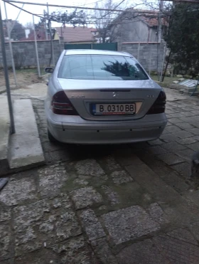 Mercedes-Benz C 220 - 1780 € / 3481.38 лв. - 43975844 4
