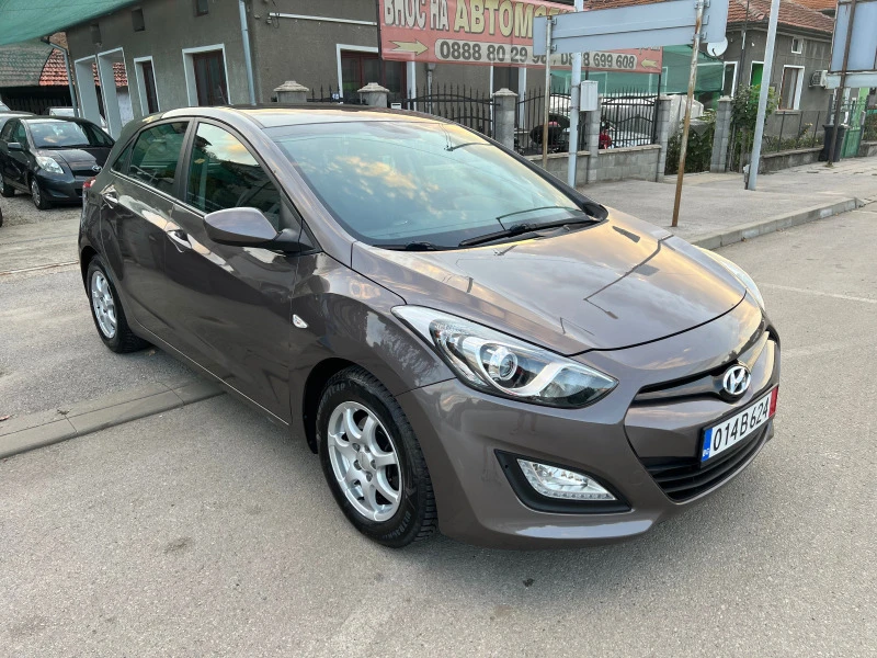 Hyundai I30 1.6i АВТОМАТ ШВЕЙЦАРИЯ, снимка 2 - Автомобили и джипове - 46751309