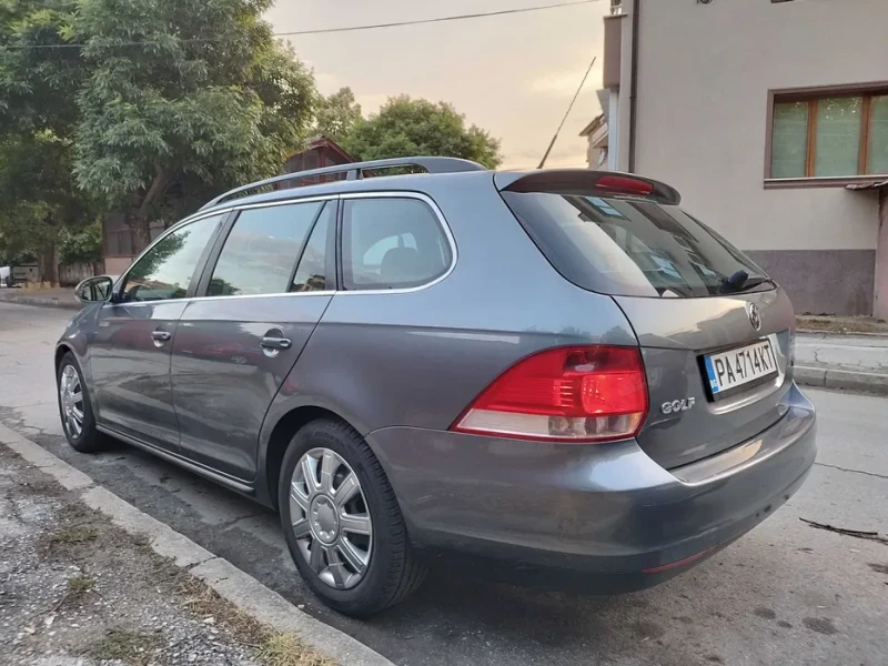 VW Golf 1.9 TDI, снимка 3 - Автомобили и джипове - 47271183