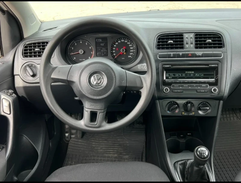 VW Polo 1.2 MPI, снимка 10 - Автомобили и джипове - 47324402