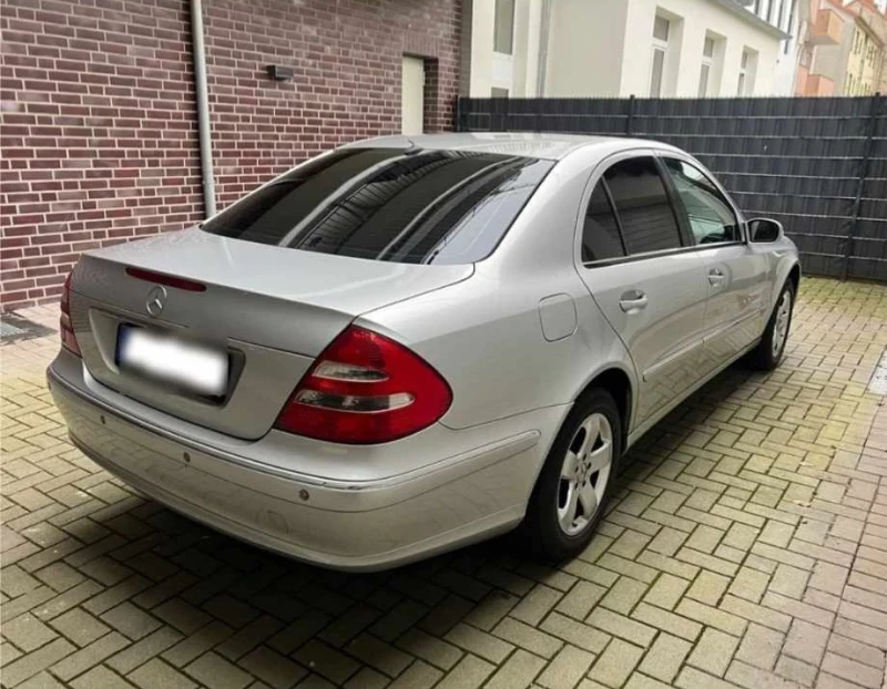 Mercedes-Benz E 270 Нов внос германия , снимка 4 - Автомобили и джипове - 48787854