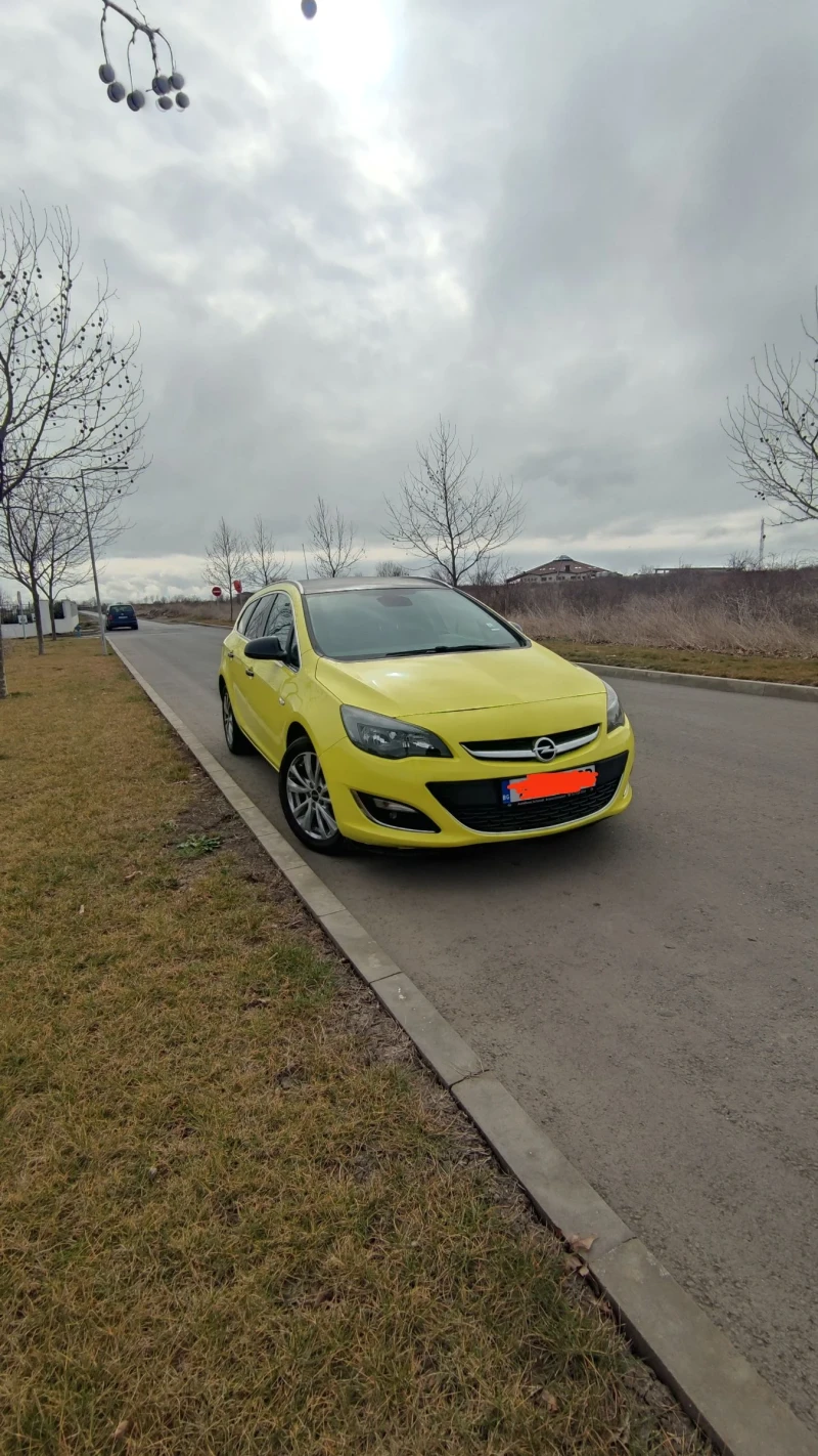 Opel Astra 1.3cdti 95, снимка 8 - Автомобили и джипове - 52022238