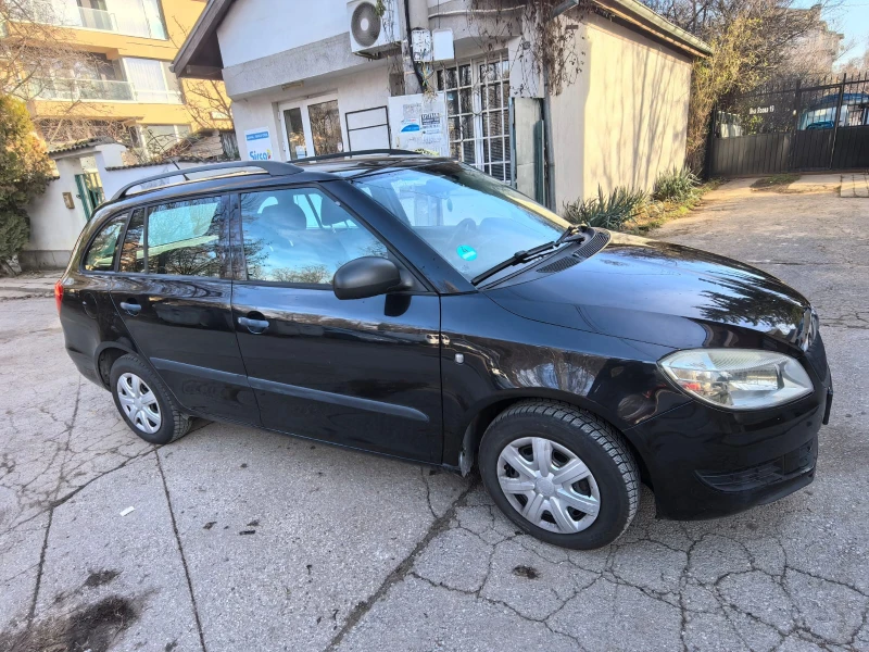 Skoda Fabia, снимка 5 - Автомобили и джипове - 53092849