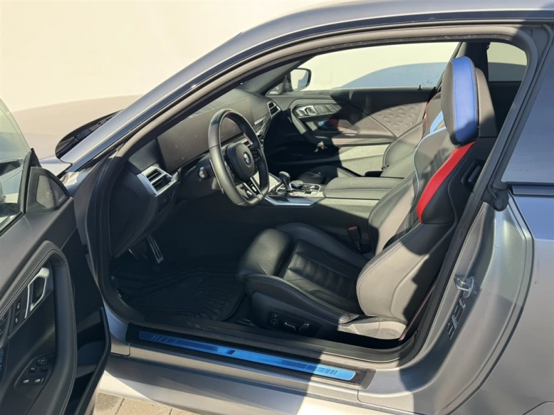 BMW M2 Coupe, снимка 8 - Автомобили и джипове - 53118313