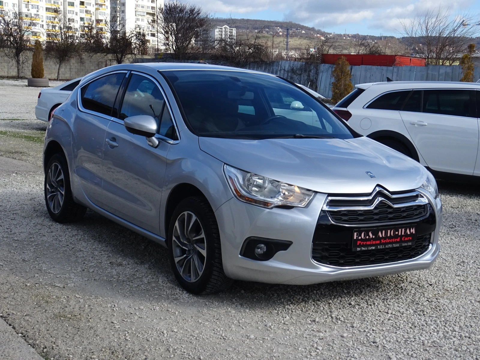 Citroen DS4 1.6 e-HDi 112кс airdream CMP6 5вр. So Chic - изображение 6