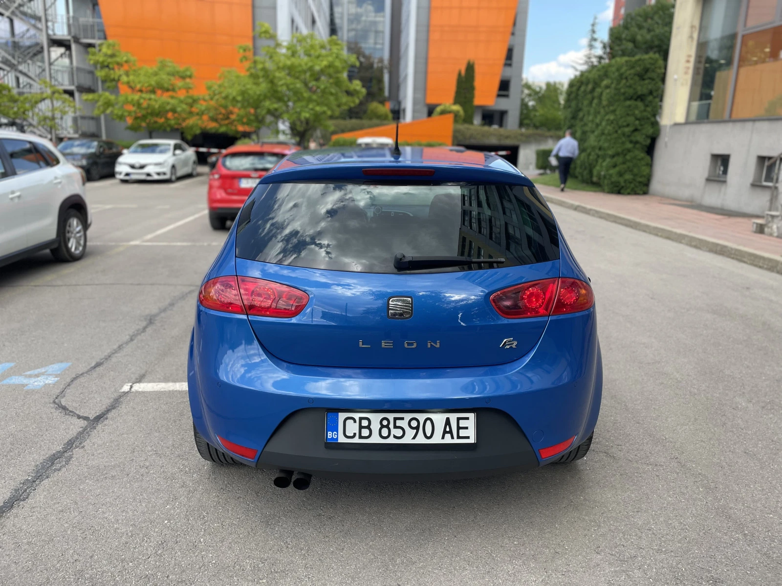 Seat Leon 2.0 TSI FR - изображение 6