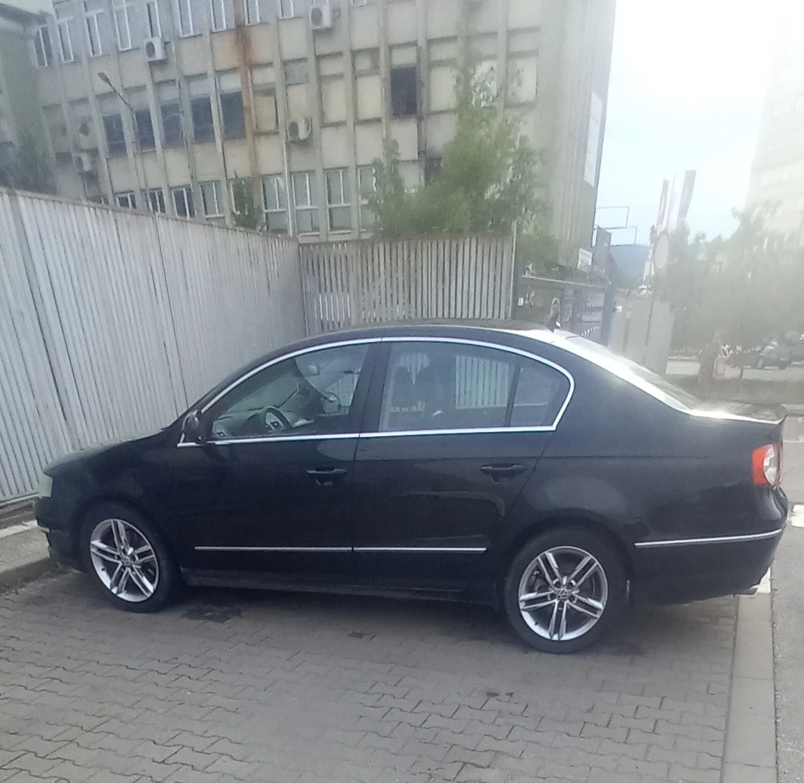 VW Passat 2.0 TDI - изображение 5