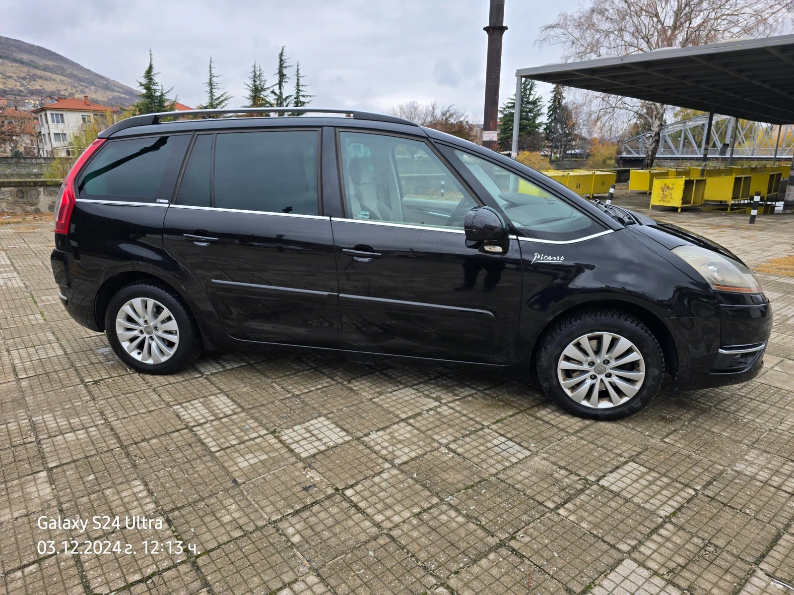 Citroen Grand C4 Picasso Exclusive 2.0L L4 DOHC 16V FWD - изображение 4