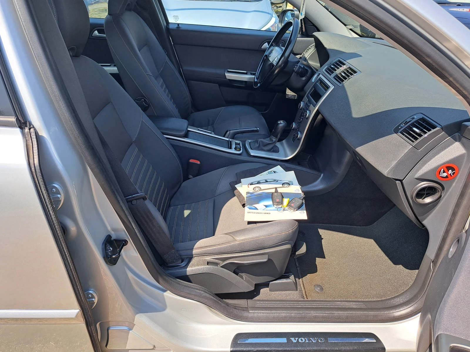 Volvo V50 2.0D 136p.s.FACE .TITANIUM  - изображение 10