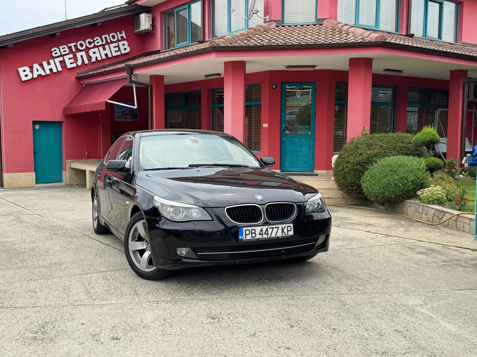 BMW 520 d* Facelift* NAVI* FULL - изображение 2